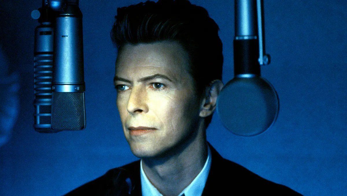 Bowie80 maps a year of records, rooms and images